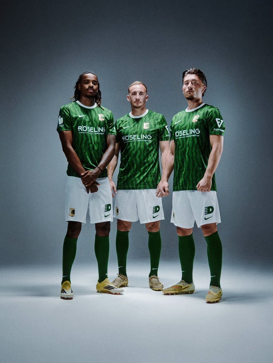 BSG Chemie Leipzig 26-27 Home Kit Released