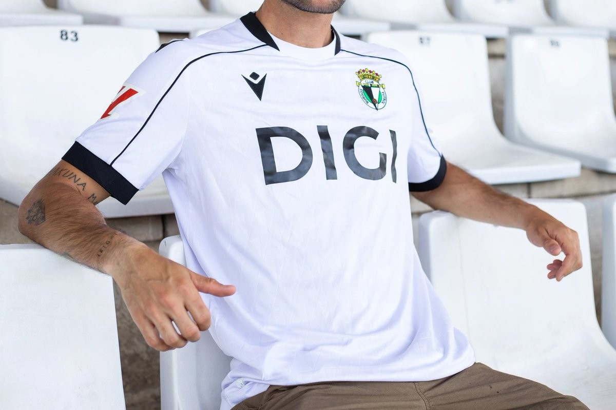 Burgos CF 26-27 Home Kit Released