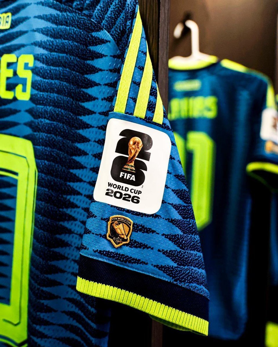 James Rodriguez Wears Special World Cup 'Golden Boot' Patch