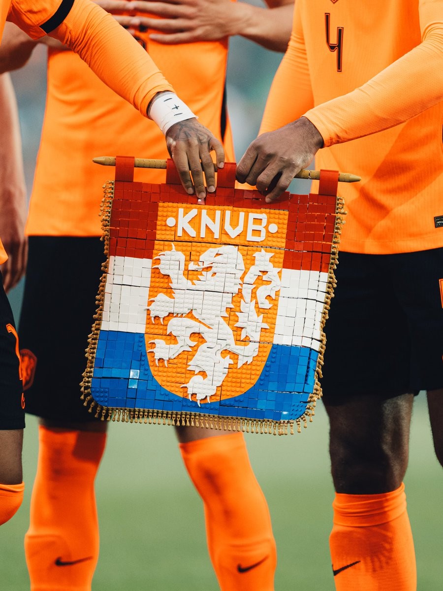 Special Netherlands x Lego Pennant