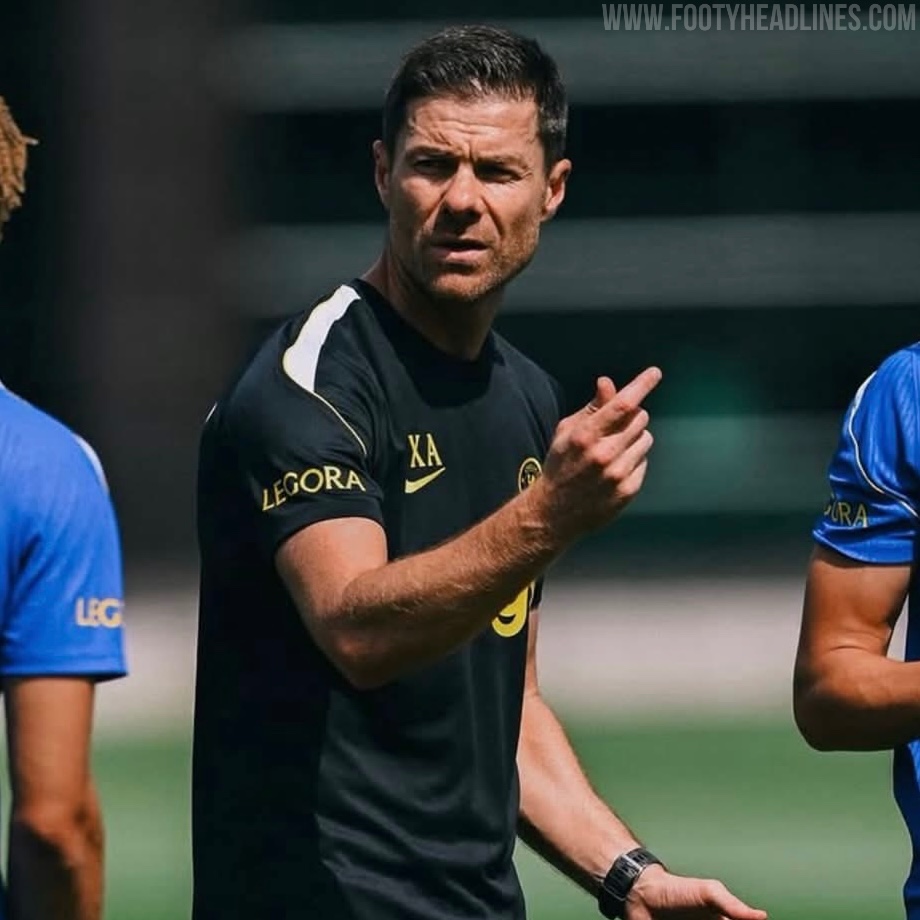 Xabi Alonso Wears Adidas Predator Precision Remake Boots in First Chelsea Training Session